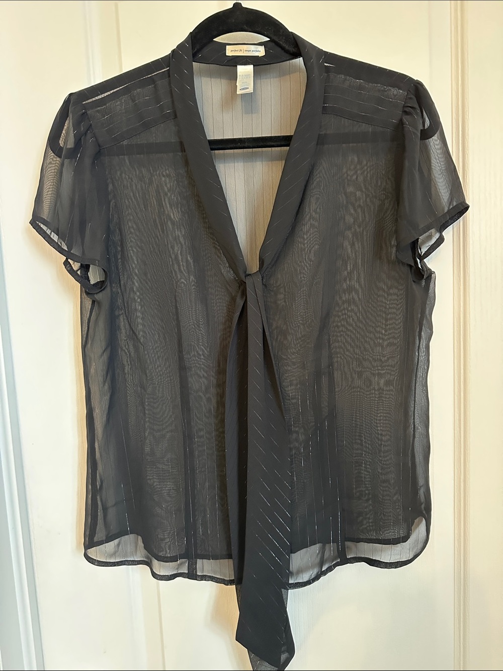 Old Navy Sheer Black Short-Sleeve Tie-Neck Blouse